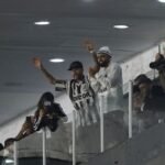 Coutinho reunites with former Brazil teammate Neymar at Santos