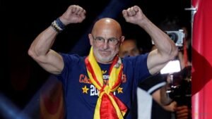 Spain manager Luis de la Fuente agrees contract extension until 2030 World Cup
