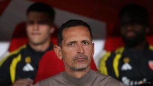 Lens part ways with coach Toppmoeller