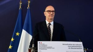 Calls to slow AI benefit US sector leaders, says French finance minister