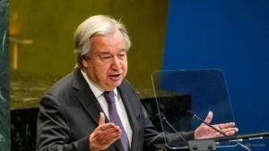 UN chief sounds alarm on AI risk after Trump plays it down
