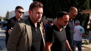Liverpool bring back Ward as sporting director