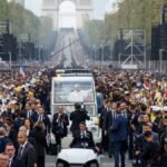 Hundreds of thousands in Paris cheer Pope Leo in largest event of French tour
