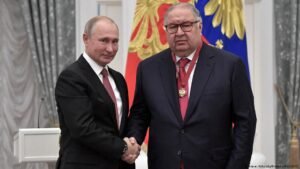 EU drops sanctions for Russian oligarchs Usmanov and Fridman