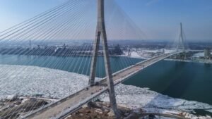 US-Canada tariff dispute weighs on cross-border ties