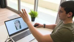 Can AI tell if you’re 18+ just from your hand movements?