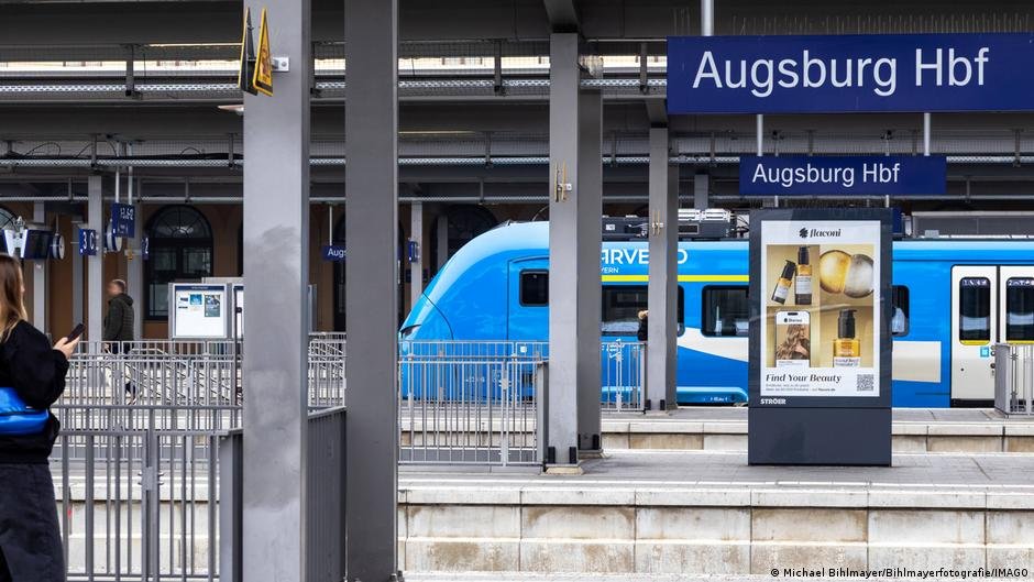 Germany news: Blast reported at Augsburg train station