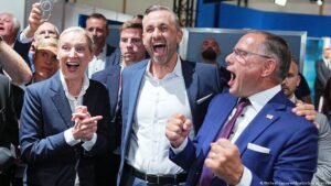 Saxony-Anhalt: Far-right AfD secures huge lead in key vote