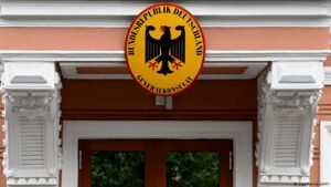 Russia says it is closing German consulate in St. Petersburg