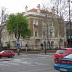 Hungary orders 10 Russian diplomats to leave