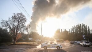Ukraine: Russian strikes injure several in Kyiv, Odesa