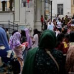 Italy to ban burqa in schools, limit foreign pupils