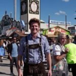Oktoberfest: Munich beer bash draws global crowds