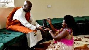 TV journalist is crowned king of Uganda’s Tooro Kingdom