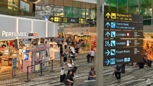Uzbek mother-son duo arrested for allegedly stealing about S$5,000 worth of items from Changi Airport shops