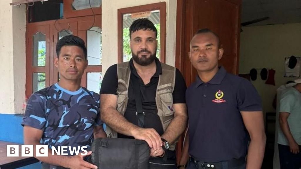 British aid worker says he was mistaken for survivor in Nepal