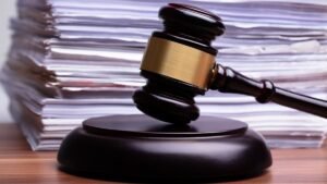 CNA Explains: Why are lawyers using so much paper for court cases in this digital day and age?