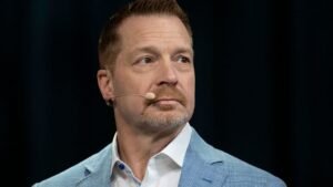 CrowdStrike CEO’s alarming prediction — plus, the sell-off spreads beyond tech