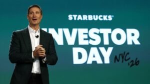 Why a Starbucks takeover of Chipotle would — and wouldn’t — make sense for both companies