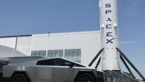 SpaceX reports after the bell. Here’s what options traders expect