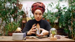 64% of Gen Z has tried manifestation, psychics or other mystical dating tactics: ‘People don’t feel like they’re in control,’ says relationship coach