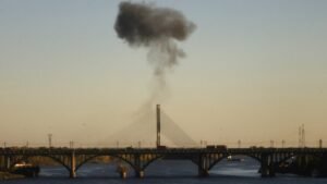 Russia ramps up attacks on Kyiv infrastructure as U.S. makes fresh push for peace talks