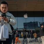 Scalpers offer Apple iPhone Duo buyers hundreds extra outside Beijing launch