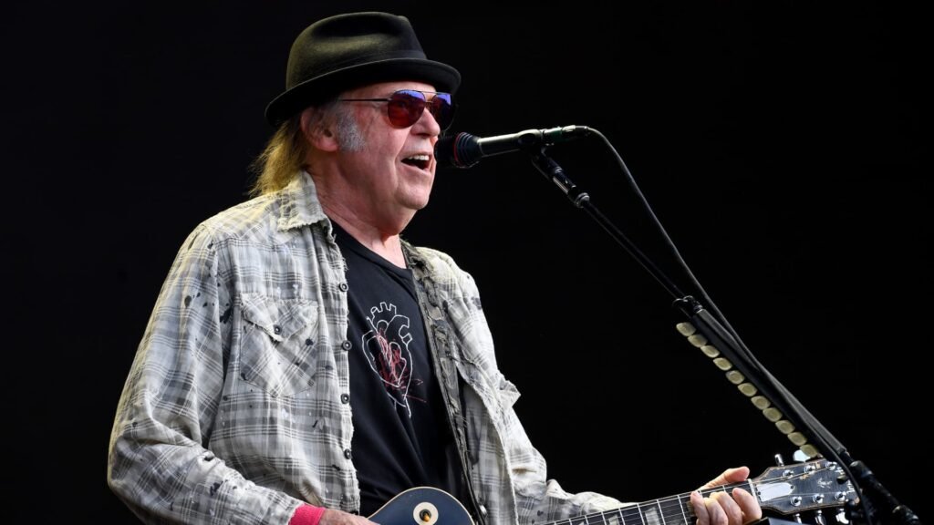 Neil Young sues Trump committee for $10M for playing ‘Rockin’ in the Free World’ at rally
