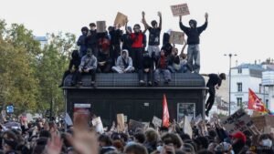 France pledges more teachers after school students vow no let-up