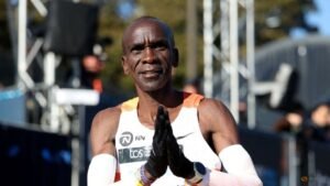 Kipchoge wins first marathon in three years in Melbourne