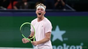 Davidovich Fokina overcomes Jodar to claim Shanghai crown