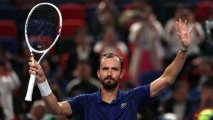 Medvedev defends Almaty Open title to close in on ATP Finals