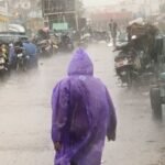 Cyclone Arnab stalls close to India’s east coast