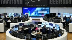 Stocks rise and oil slips on Middle East diplomacy efforts ahead of Big Tech earnings