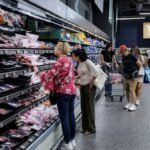High inflation to persist globally into next year, Reuters poll shows