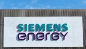 Japan’s industry ministry, Siemens Energy to partner on floating offshore wind project