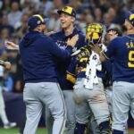 Baseball-Brewers beat Rays 4-1 for first World Series title