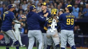 Baseball-Brewers beat Rays 4-1 for first World Series title