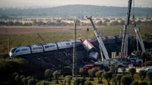 Spanish rescuers search for victims as train crash death toll rises to 69