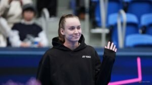 Rybakina withdraws from Tokyo quarter-finals with neck injury