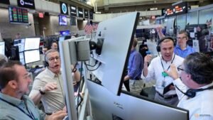 October ends with a thud for Intel, Reddit, AI stalwarts