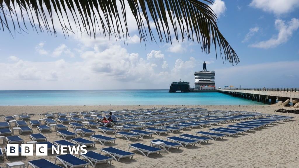 British woman dies after trying to rescue sons swept away at sea in the Bahamas
