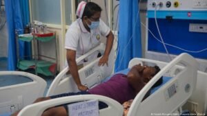 Experts urge ‘global health emergency’ as climate harms and heat deaths accelerate