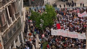 Spain’s parliament rejects housing bill as protests continue