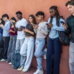 Can we live without smartphones?