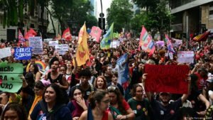 Brazil: Thousands of students march against Bolsonaro