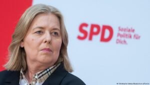 Germany: Labor Minister’s resignation puts a spotlight on cracks within the government