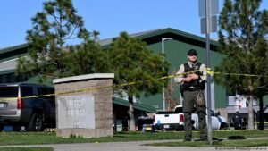 Oregon school shooting: 4 dead, including 3 children, gunman killed
