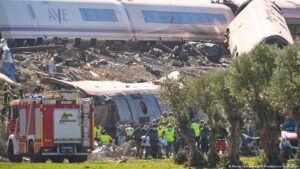 Spanish train crash leaves 68 dead, PM Sanchez declares 3 days of mourning