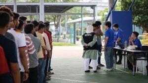 MOM investigating two companies over unpaid salaries to migrant workers